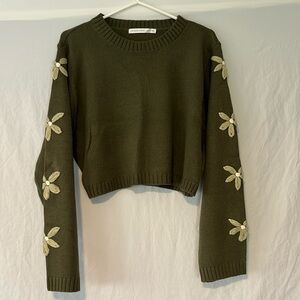 Altar’d State Olive Green Cropped Knit Floral Sweater Women’s Size M Medium